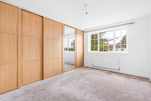 Bedroom- click for photo gallery
